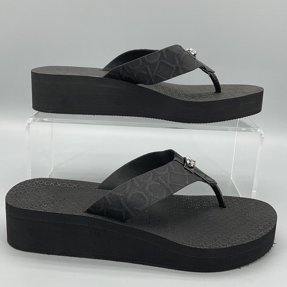 NEW Calvin Klein Women’s Meena Logo Platform Flip Flop Sandals Black Size 8M